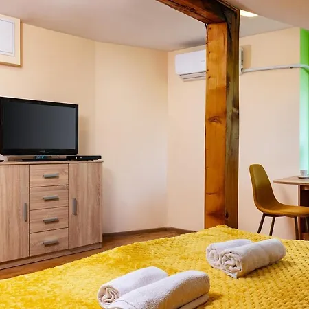 Sunflower Next To Kolodrum *